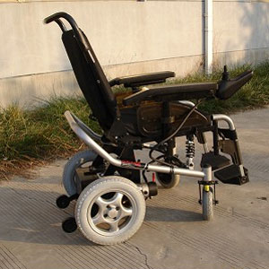 威之群 电动轮椅车 Wisking-1028型 