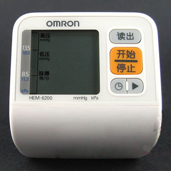 欧姆龙电子血压计